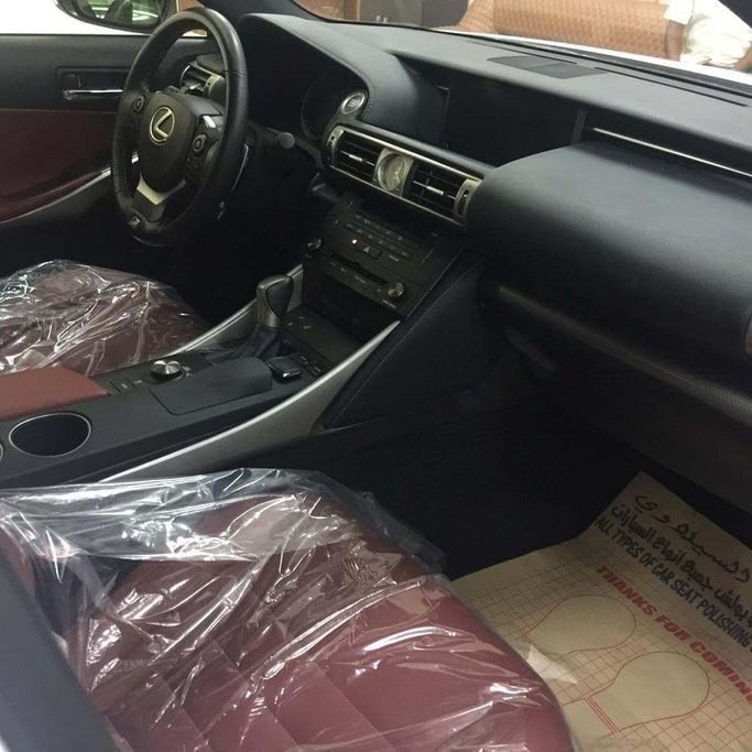 Used Lexus IS 300 III, 3.5 l, 2016 in Sharjah by Alfaris Used Cars, White color. Other | AUTO.AE