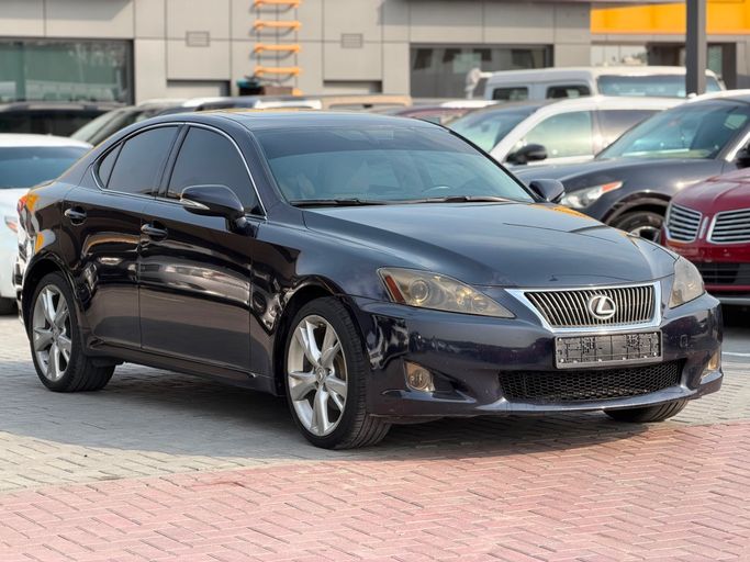 Подержанный Lexus IS 250 II Рестайлинг 2, 2.5 л, 2011 в Шардже от FAROUK KHALAF Черный цвет. Американская | AUTO.AE | Объявление #271243