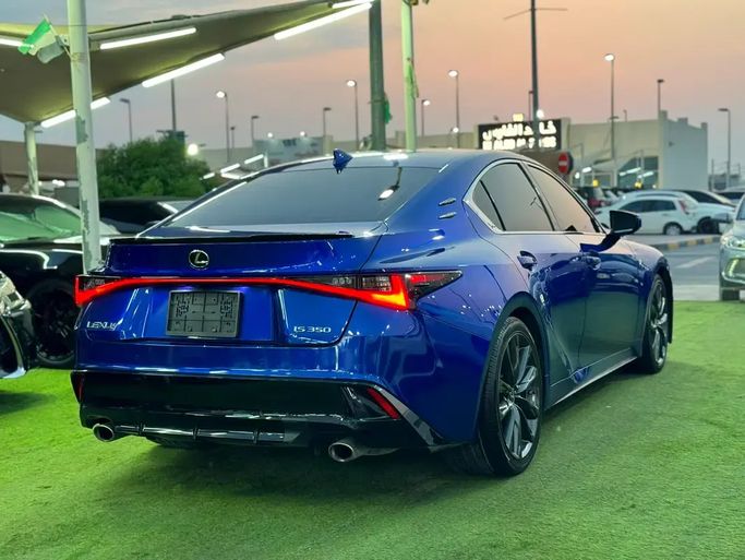 Used Lexus IS 350 III Facelift 2, 3.5 l, 2022 in UAE, Sharjah by Rebou Alfakhama, Blue color. American Specs | AUTO.AE | Listing #295800 — photo 4 of 17
