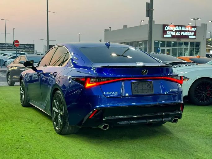 Used Lexus IS 350 III Facelift 2, 3.5 l, 2022 in UAE, Sharjah by Rebou Alfakhama, Blue color. American Specs | AUTO.AE | Listing #295800 — photo 5 of 17