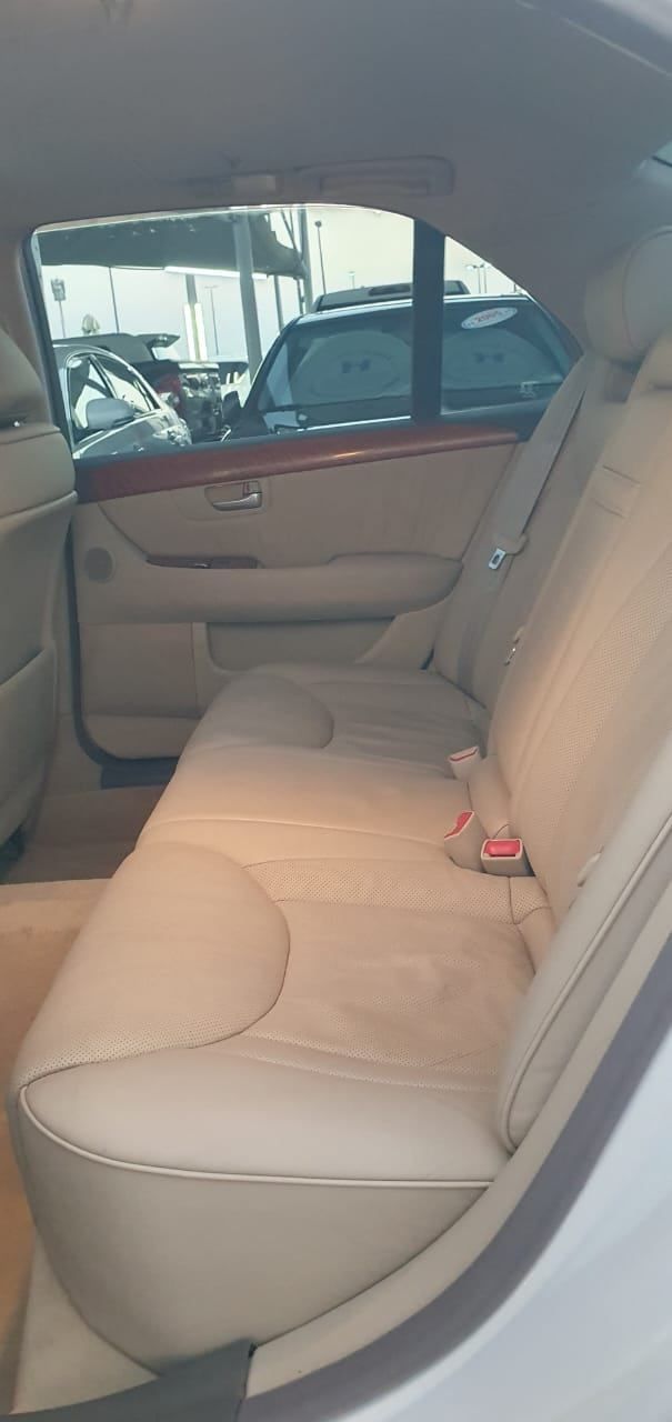 Подержанный Lexus LS 430 III Рестайлинг, 4.3 л, 2004 в Шардже от Ishtar Used Cars Белый цвет. Other | AUTO.AE