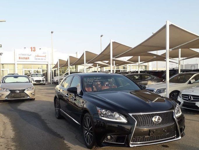 Used Lexus LS 460 IV Facelift 2, 4.6 l, 2013 in Sharjah by Badar Used Cars, Black color.  | AUTO.AE