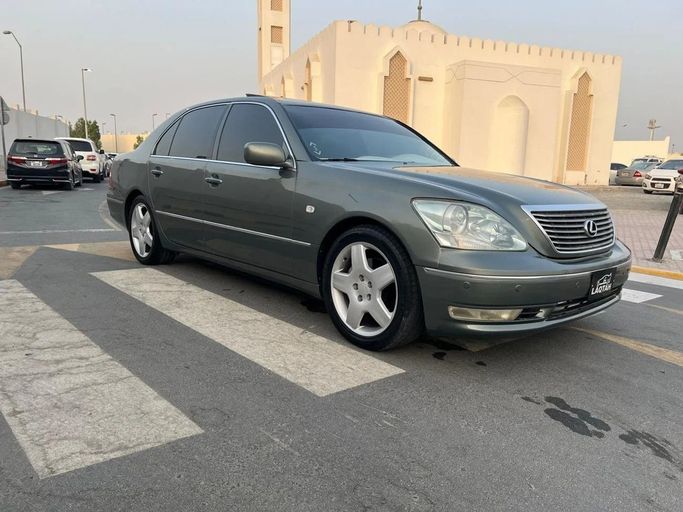 مستعملة Lexus LS 430 ثالثاً فيس ليفت, 4.3 l, 2005 في في الشارقة من Laqtah Used Cars، اللون لون آخر. المواصفات الأمريكية | AUTO.AE | إعلان #272729