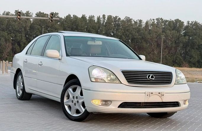 Подержанный Lexus LS 430 III, 4.3 л, 2002 в Шардже от Laqtah Used Cars Белый цвет. Американская | AUTO.AE | Объявление #272755