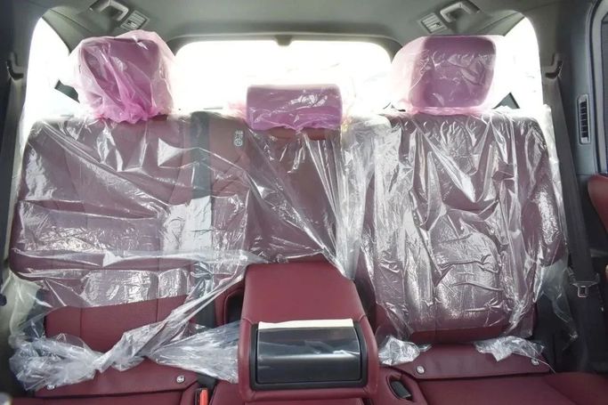 New Lexus LX 700h IV, 3.4 l, 2025 in Sharjah by Nour Alnukhba Motors, White color. GCC Specs | AUTO.AE