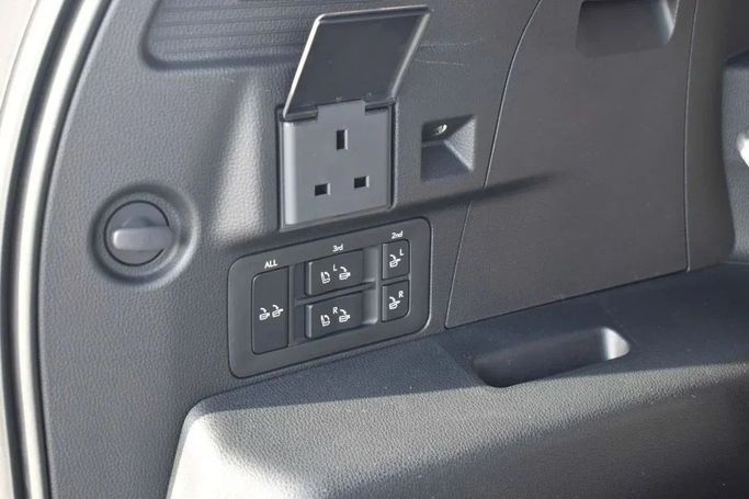 New Lexus LX 700h IV, 3.4 l, 2025 in Sharjah by Nour Alnukhba Motors, White color. GCC Specs | AUTO.AE