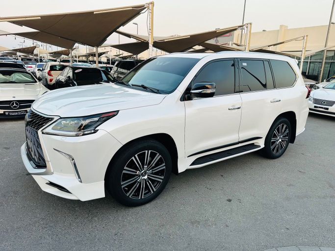 Used Lexus LX Arctic Trucks 570 III Facelift 2, 5.7 l, 2020 in Sharjah by Titanium Used Cars, White color. Canadian Specs | AUTO.AE