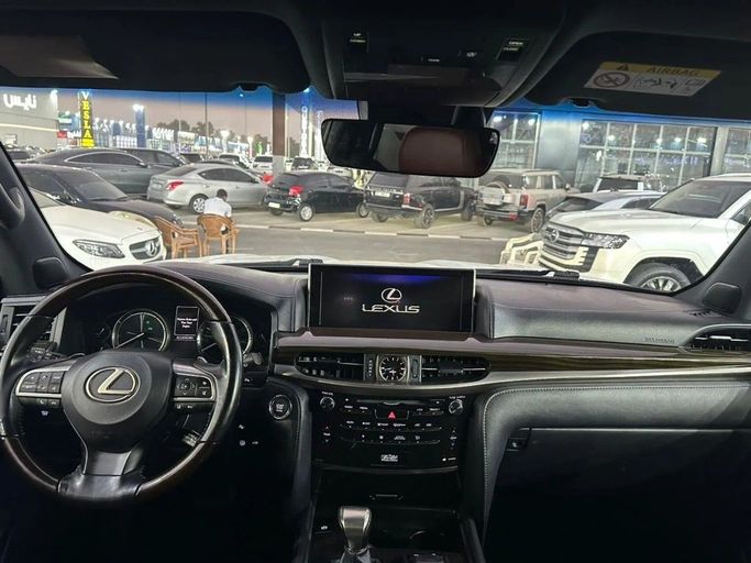 Used Lexus LX 570 III Facelift 2, 5.7 l, 2016 in Sharjah by Titanium Used Cars, White color. GCC Specs | AUTO.AE