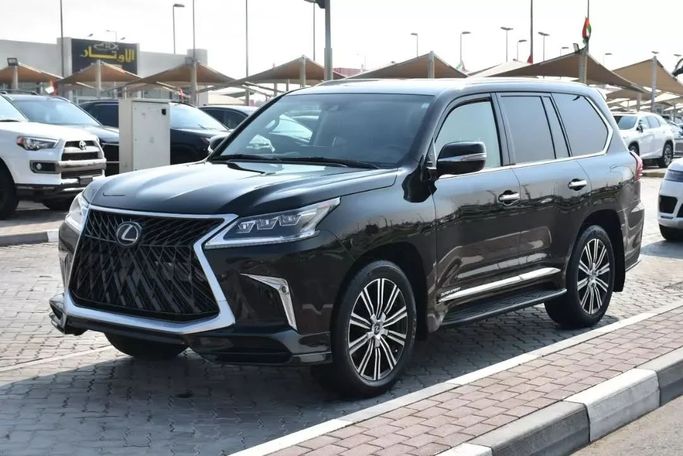 Used Lexus LX 570 III Facelift 2, 5.7 l, 2020 in Sharjah by Alfaris Used Cars, Black color. Other | AUTO.AE