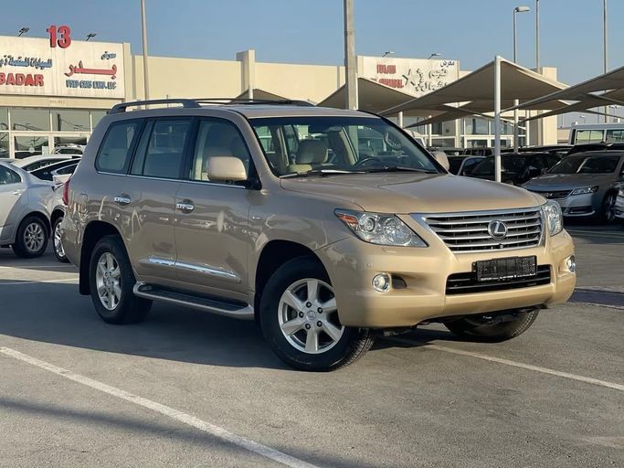 Used Lexus LX 570 III, 5.7 l, 2009 in Sharjah by Badar Used Cars, Tan color.  | AUTO.AE