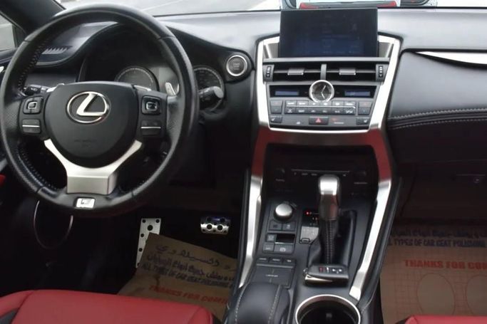 Подержанный Lexus NX 200t I, 2.0 л, 2016 в Шардже от Alfaris Used Cars Черный цвет. Other | AUTO.AE