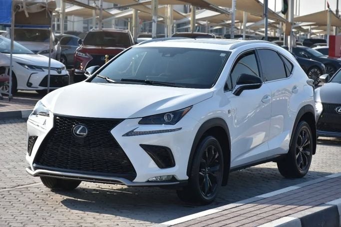 Подержанный Lexus NX 300 I Рестайлинг, 2.0 л, 2021 в Шардже от Alfaris Used Cars Белый цвет. Other | AUTO.AE