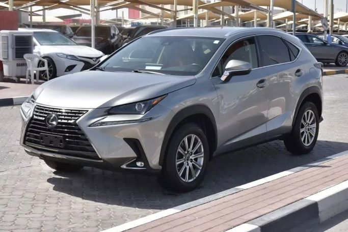 Подержанный Lexus NX 300 I Рестайлинг, 2.0 л, 2020 в Шардже от Alfaris Used Cars Серебристый цвет. Other | AUTO.AE