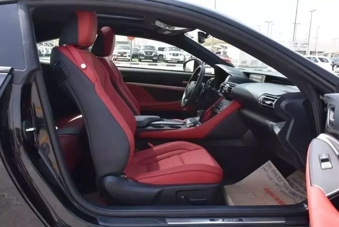 Подержанный Lexus RC 300 I Рестайлинг, 3.5 л, 2021 в Шардже от Alfaris Used Cars Черный цвет. Other | AUTO.AE