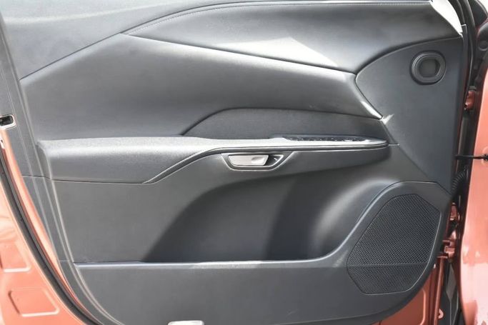 Подержанный Lexus RX 350 V, 2.4 л, 2023 в Шардже от Alfaris Used Cars Бронзовый цвет.  | AUTO.AE