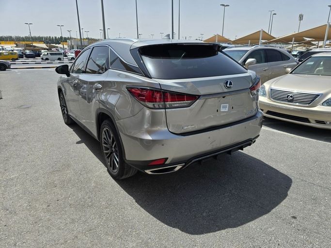 Подержанный Lexus RX 350 IV Рестайлинг, 3.5 л, 2022 в Шардже от Alnawras Cars Серый цвет. Американская | AUTO.AE
