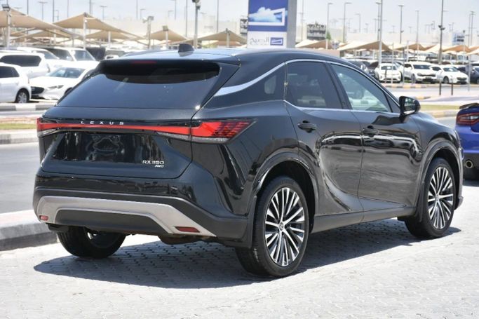 Подержанный Lexus RX 350 V, 2.4 л, 2023 в Шардже от Alfaris Used Cars Черный цвет. Other | AUTO.AE