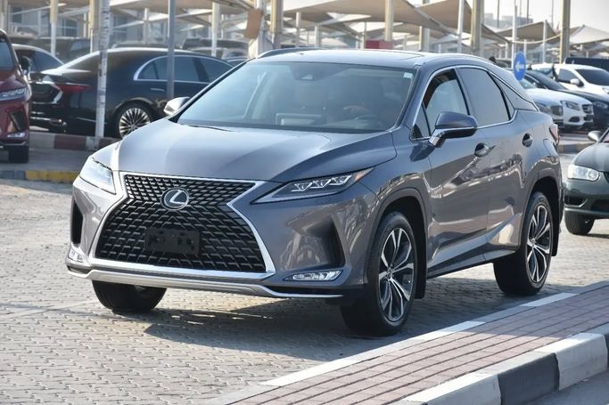 Подержанный Lexus RX 350 IV Рестайлинг, 3.5 л, 2022 в Шардже от Alfaris Used Cars Серебристый цвет. Other | AUTO.AE
