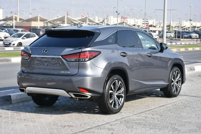 Подержанный Lexus RX 350 IV Рестайлинг, 3.5 л, 2022 в Шардже от Alfaris Used Cars Серебристый цвет. Other | AUTO.AE