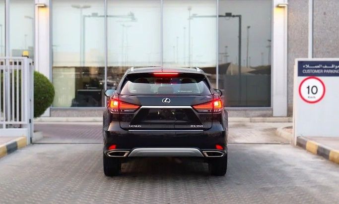 Подержанный Lexus RX 350L IV Рестайлинг, 3.5 л, 2022 в Шардже от Al Rukin Al Saudi Черный цвет. GCC | AUTO.AE