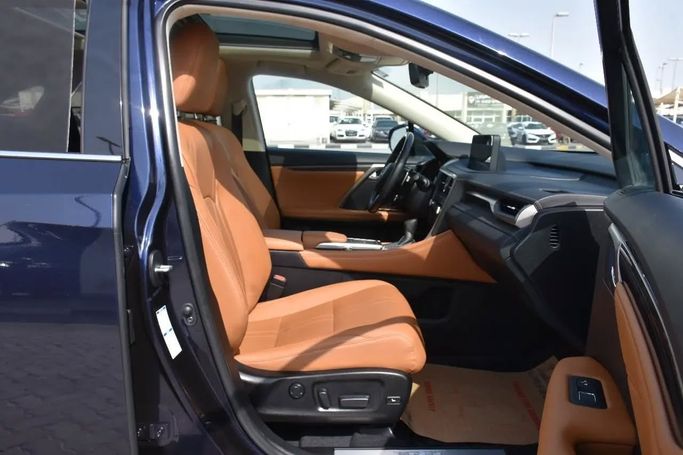 Подержанный Lexus RX 350 IV Рестайлинг, 3.5 л, 2022 в Шардже от Alfaris Used Cars Синий цвет. Other | AUTO.AE