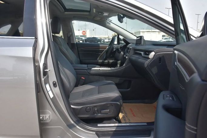 Used Lexus RX 350 IV Facelift, 3.5 l, 2022 in Sharjah by Alfaris Used Cars, Silver color. Other | AUTO.AE