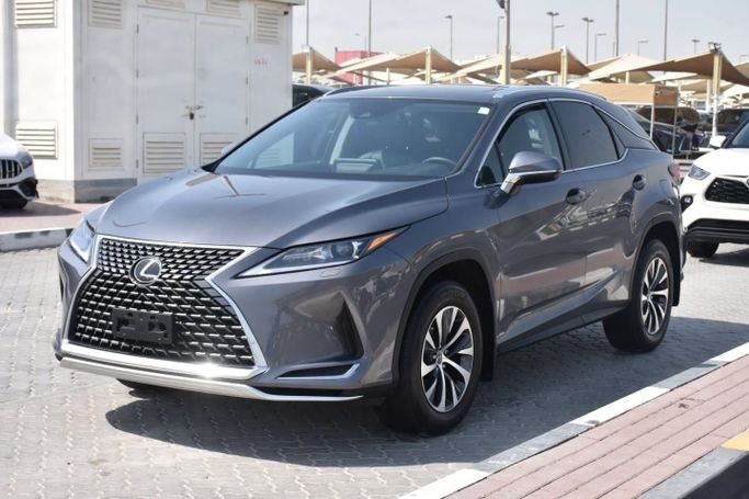 Used Lexus RX 350 IV Facelift, 3.5 l, 2022 in Sharjah by Alfaris Used Cars, Silver color. Other | AUTO.AE