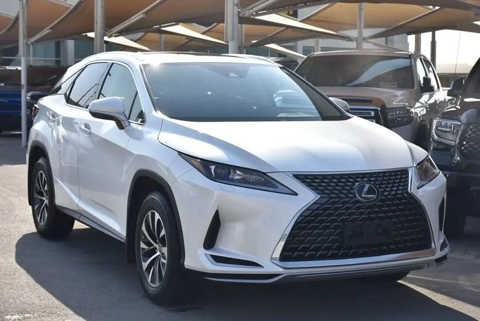 Подержанный Lexus RX 350 IV Рестайлинг, 3.5 л, 2021 в Шардже от Alfaris Used Cars Белый цвет. Other | AUTO.AE