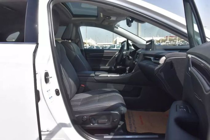 Used Lexus RX 350 IV Facelift, 3.5 l, 2021 in Sharjah by Alfaris Used Cars, White color. Other | AUTO.AE