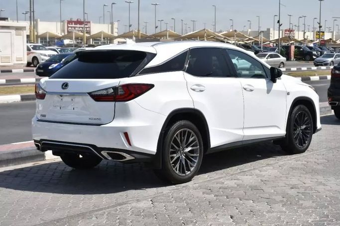 Подержанный Lexus RX 350 IV, 3.5 л, 2016 в Шардже от Alfaris Used Cars Белый цвет. Other | AUTO.AE