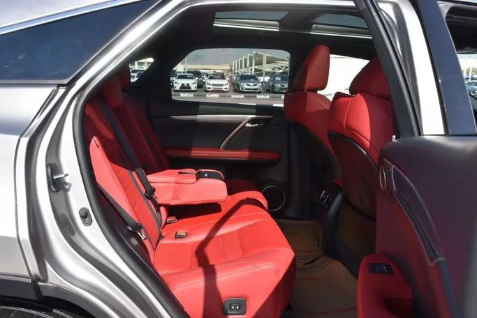 Used Lexus RX 350 IV Facelift, 3.5 l, 2021 in Sharjah by Alfaris Used Cars, Silver color. Other | AUTO.AE