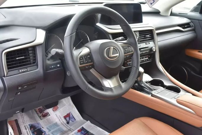 Used Lexus RX 350 IV Facelift, 3.5 l, 2022 in Sharjah by Alfaris Used Cars, White color. Other | AUTO.AE