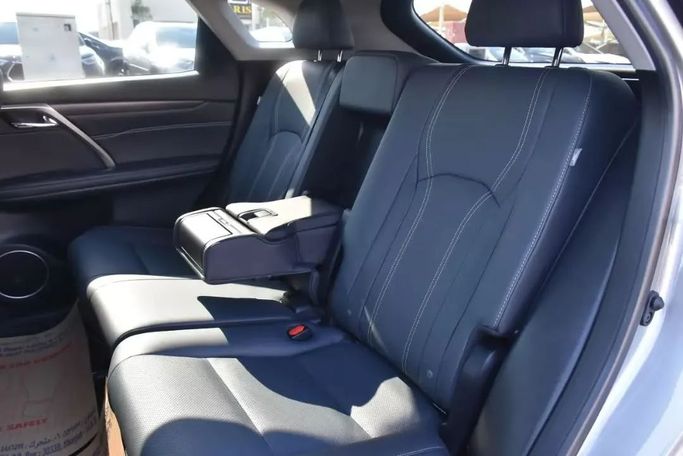 Used Lexus RX 350 IV Facelift, 3.5 l, 2022 in Sharjah by Alfaris Used Cars, Silver color. Other | AUTO.AE