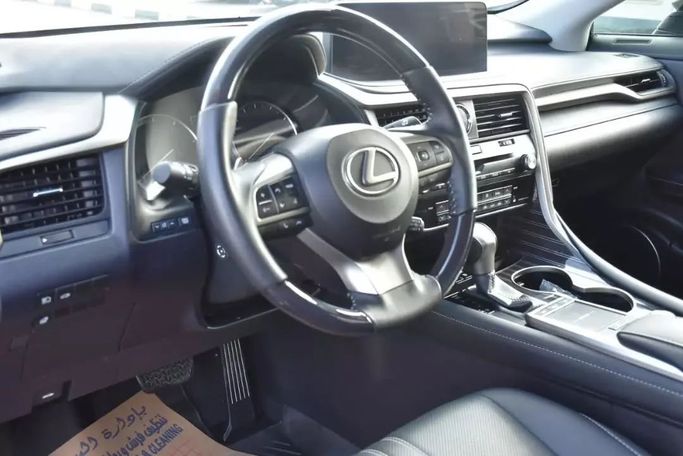 Подержанный Lexus RX 350 IV Рестайлинг, 3.5 л, 2021 в Шардже от Alfaris Used Cars Серый цвет. Other | AUTO.AE