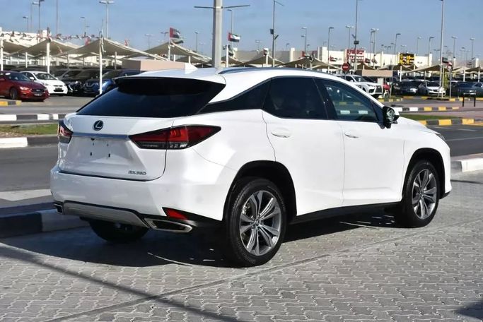 Подержанный Lexus RX 350 IV Рестайлинг, 3.5 л, 2022 в Шардже от Alfaris Used Cars Белый цвет. Other | AUTO.AE