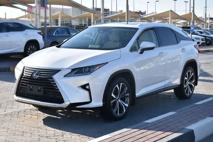 Подержанный Lexus RX 350 IV, 3.5 л, 2019 в Шардже от Alfaris Used Cars Белый цвет. Other | AUTO.AE