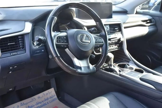 Подержанный Lexus RX 350 IV Рестайлинг, 3.5 л, 2020 в Шардже от Alfaris Used Cars Серебристый цвет. Other | AUTO.AE