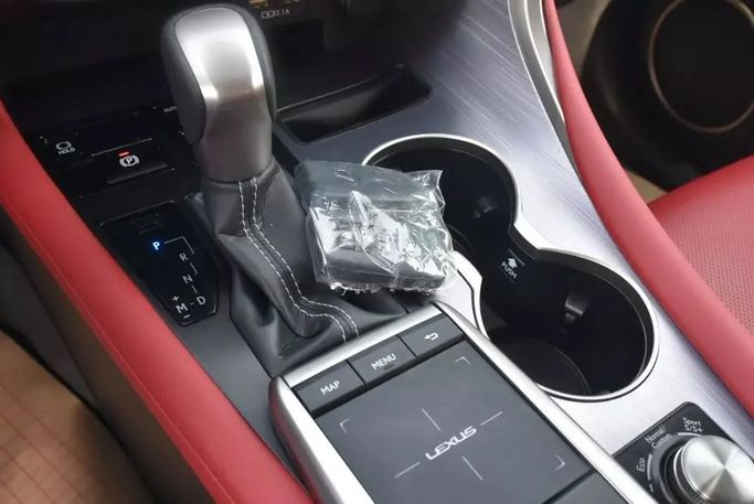 Подержанный Lexus RX 350 IV Рестайлинг, 3.5 л, 2022 в Шардже от Alfaris Used Cars Черный цвет. Other | AUTO.AE