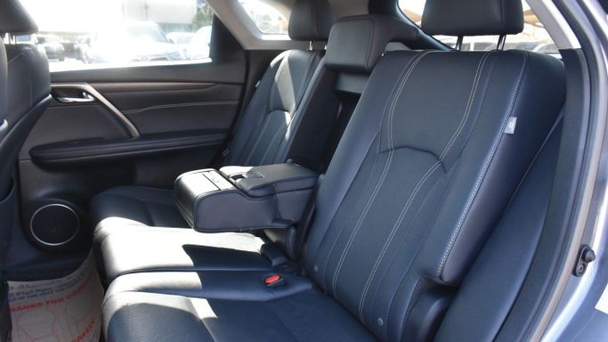 Used Lexus RX 350 IV Facelift, 3.5 l, 2020 in Sharjah by Alfaris Used Cars, Grey color. Other | AUTO.AE