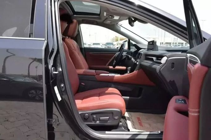 Подержанный Lexus RX 350 IV Рестайлинг, 3.5 л, 2020 в Шардже от Alfaris Used Cars Черный цвет. Other | AUTO.AE