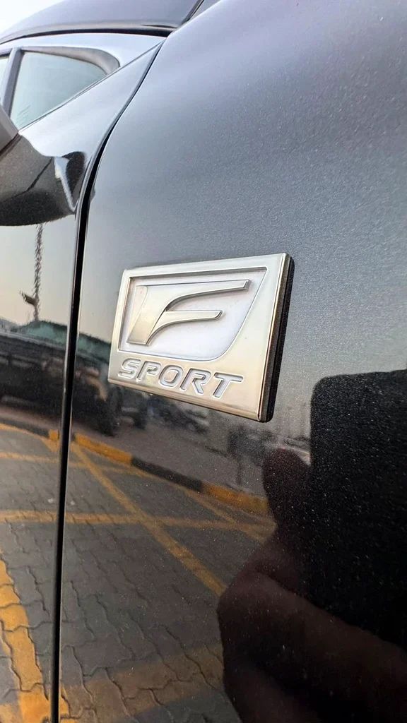 Подержанный Lexus RX 350 V, 2.4 л, 2023 в Шардже от Karkuk Used Cars Черный цвет. Канадская | AUTO.AE