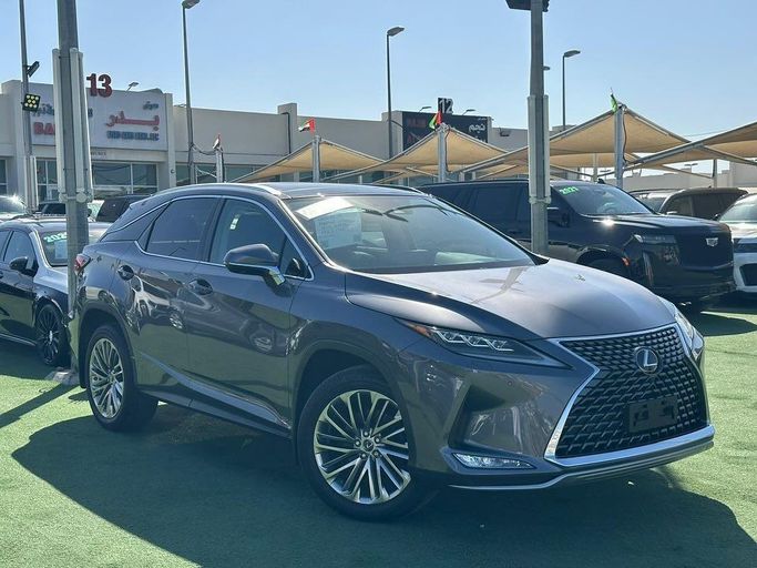 Used Lexus RX 350 IV Facelift, 3.5 l, 2020 in Sharjah by Badar Used Cars, Grey color.  | AUTO.AE