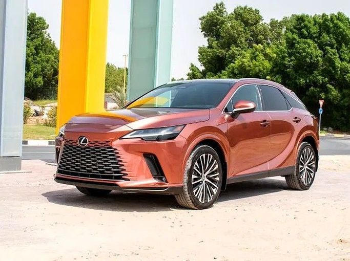 Used Lexus RX 350 V, 2.4 l, 2024 in Sharjah by Golden Desert Used Car, Bronze color. Other | AUTO.AE