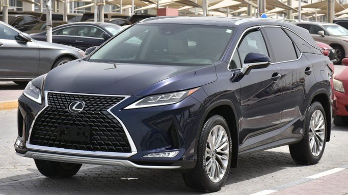 Used Lexus RX 350L IV Facelift, 3.5 l, 2020 in Sharjah by Alfaris Used Cars, Purple color. Other | AUTO.AE