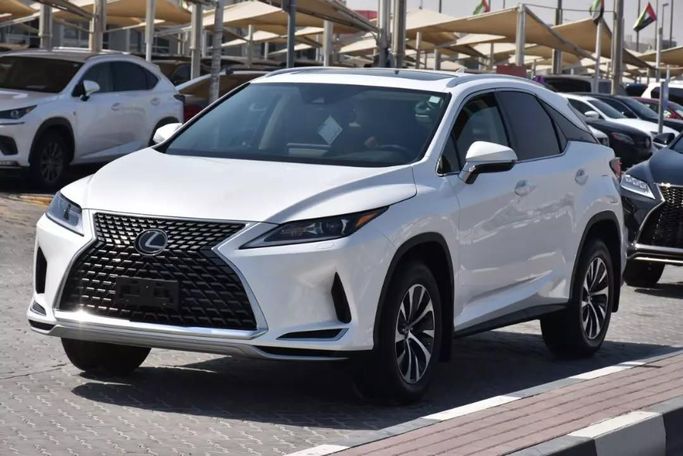 Подержанный Lexus RX 350 IV Рестайлинг, 3.5 л, 2022 в Шардже от Alfaris Used Cars Белый цвет. Other | AUTO.AE