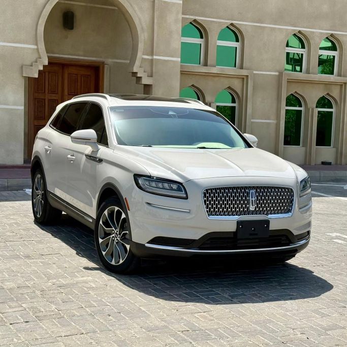 Подержанный Lincoln Nautilus I, 2.0 л, 2023 в Шардже от Sarmad Cars Белый цвет. Other | AUTO.AE