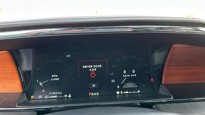 Used Lincoln Navigator IV, 3.5 l, 2018 in Sharjah by Halla Cars, Black color. American Specs | AUTO.AE