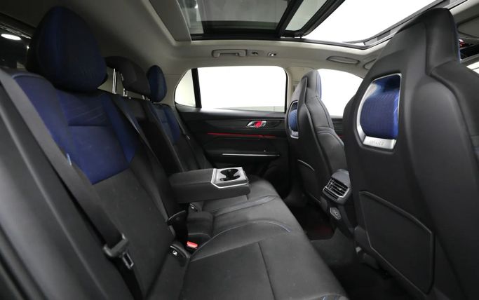 Новый Lynk & Co 01 I Рестайлинг, 1.5 л, 2024 в Шардже от Al Qassem Cars Trading Серый цвет. Other | AUTO.AE