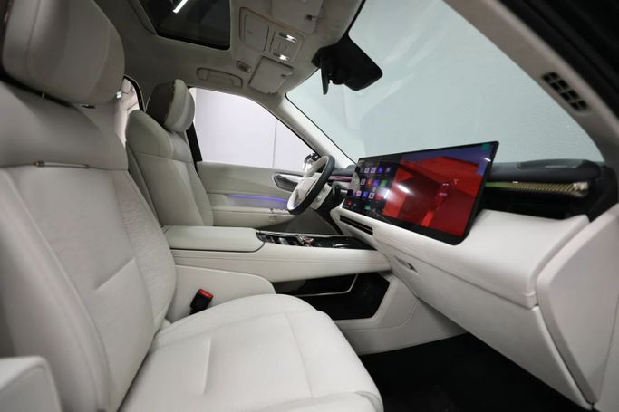 New Lynk & Co 900, 2.0 l, 2025 in Sharjah by Al Qassem Cars Trading, Black color. Other | AUTO.AE