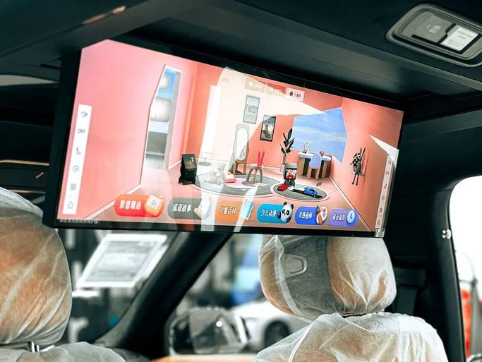 Новый Lynk & Co 900, 2.0 л, 2025 в Шардже от Ryno Cars Черный цвет. Китайская | AUTO.AE